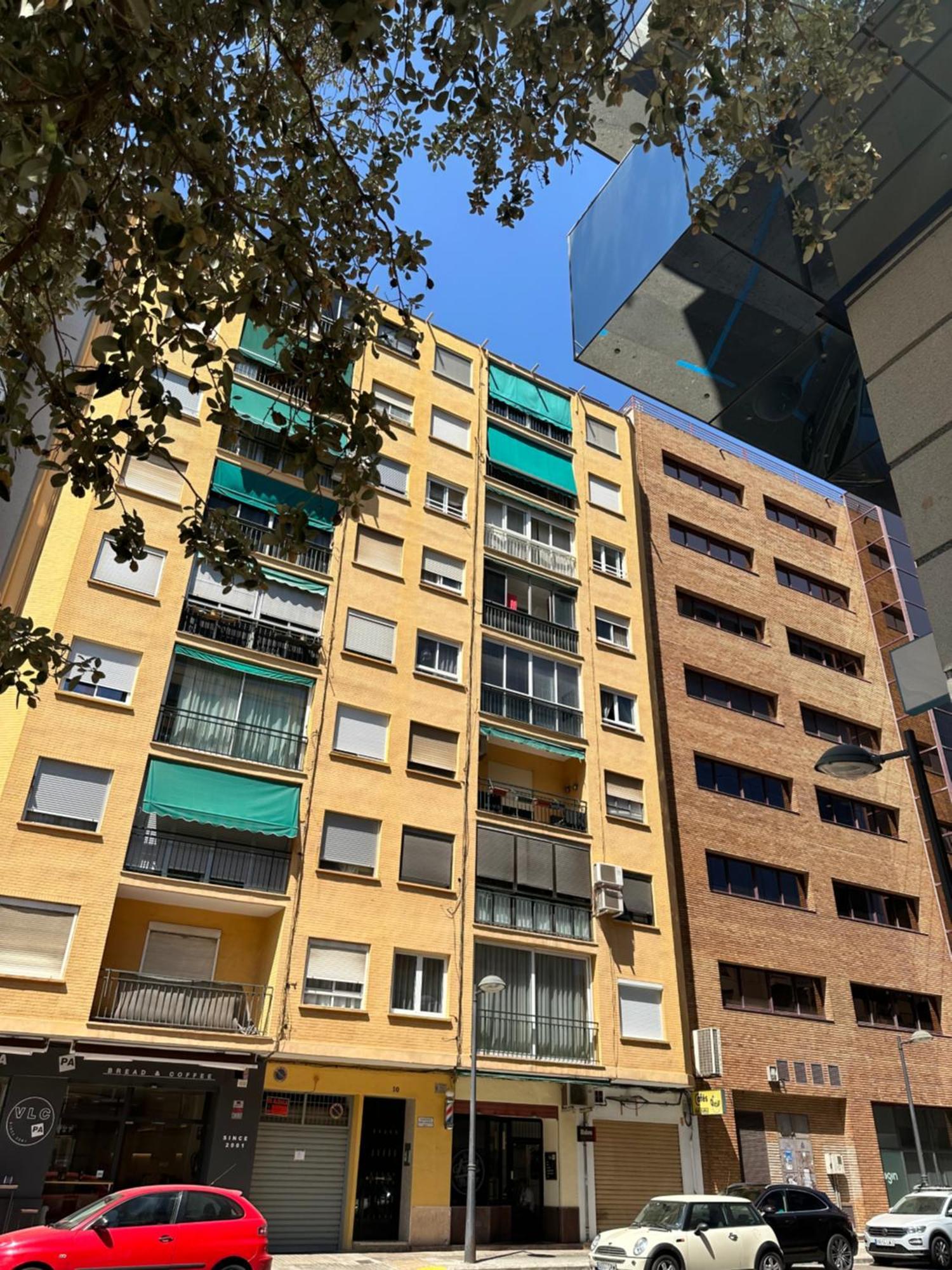 La Casa De Lili Acerca De Palacio De Musica Valencia Luaran gambar