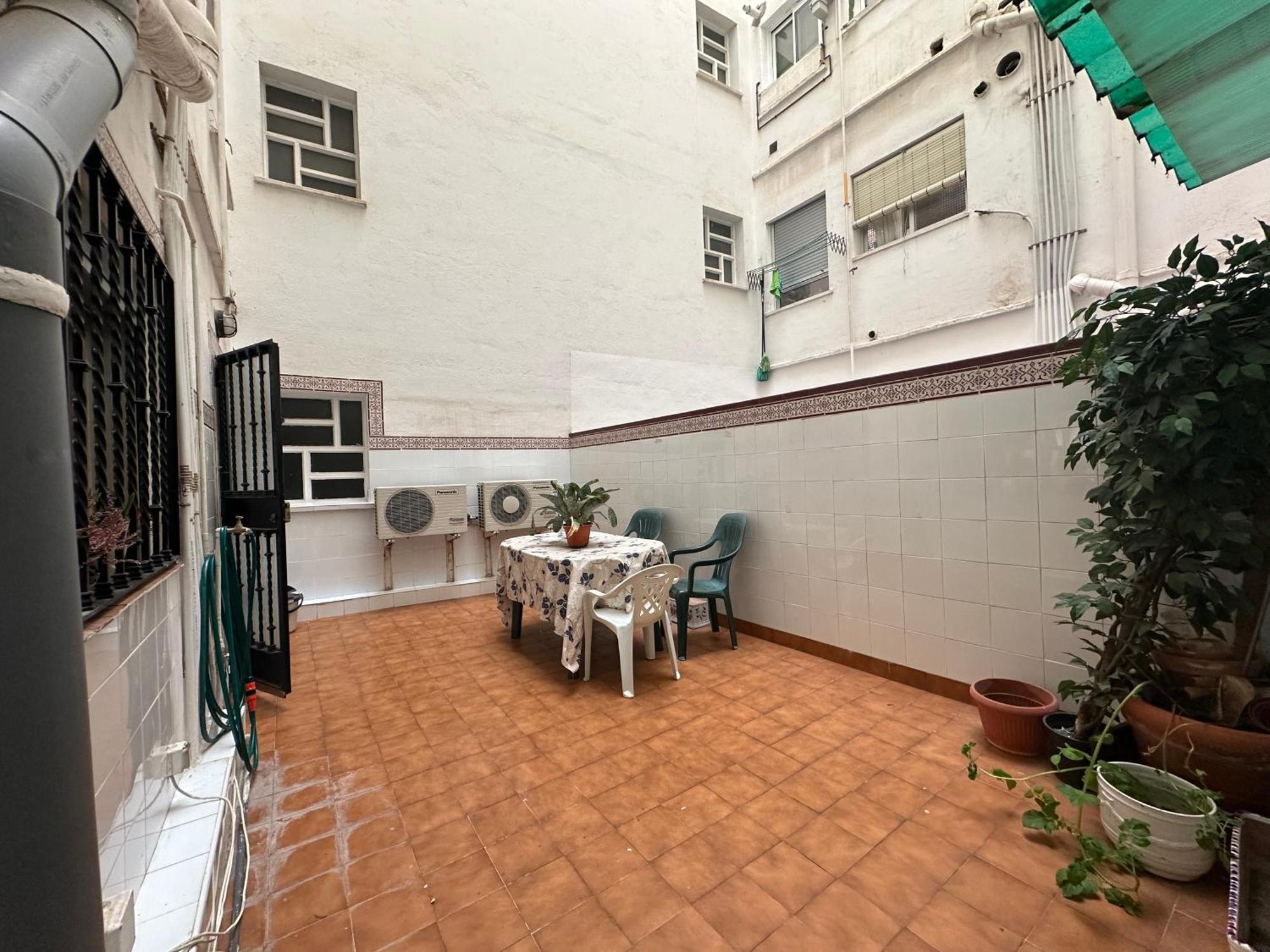 La Casa De Lili Acerca De Palacio De Musica Valencia Luaran gambar