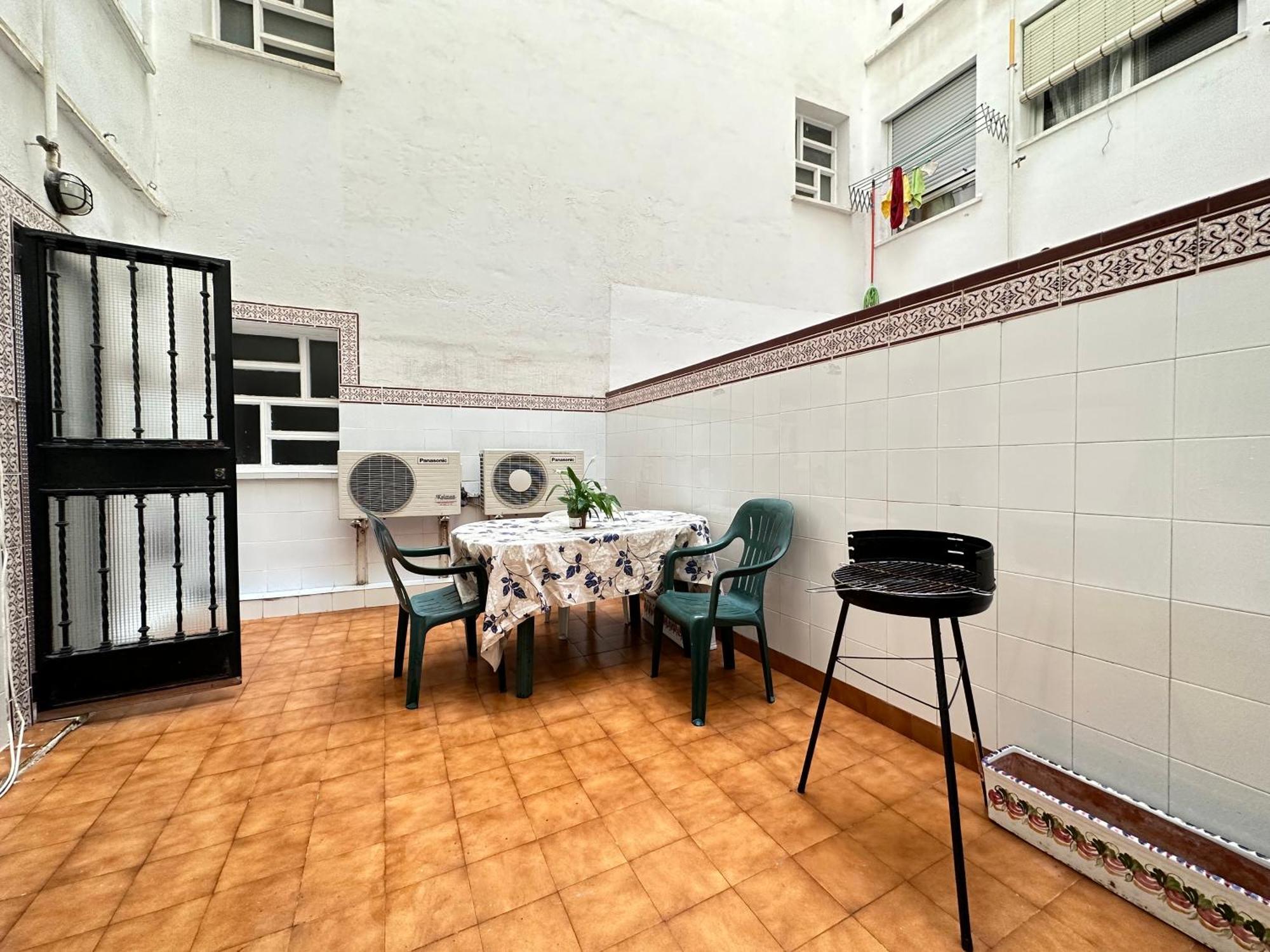 La Casa De Lili Acerca De Palacio De Musica Valencia Luaran gambar