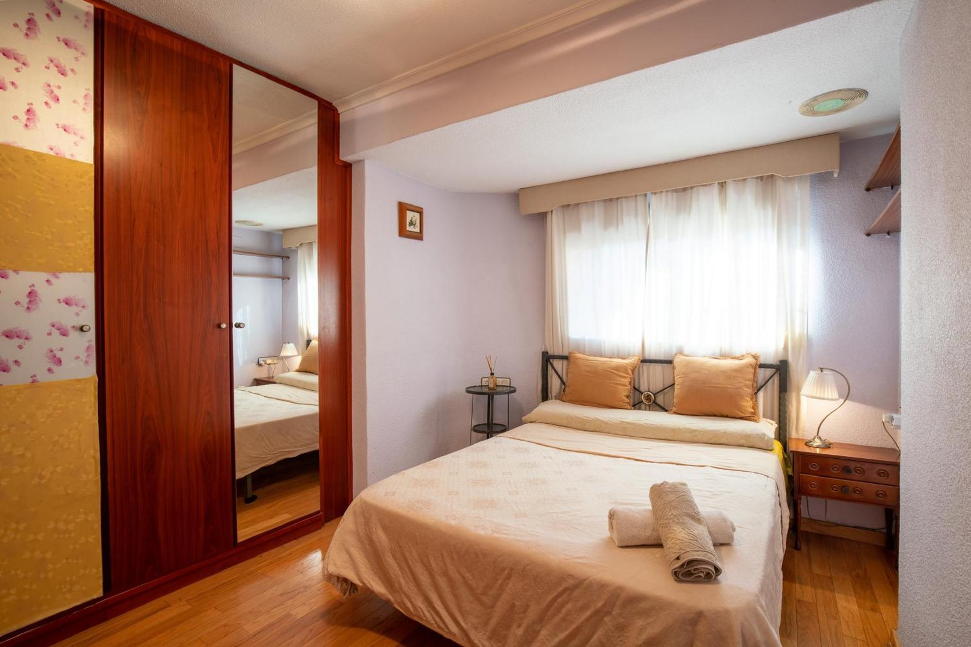 La Casa De Lili Acerca De Palacio De Musica Valencia Luaran gambar